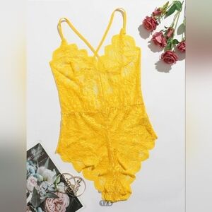 Avidlive Buttercup Yellow Floral Lace Bodysuit Large (5439)